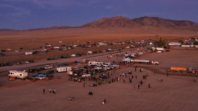 Storm Area 51 — photograph 070
