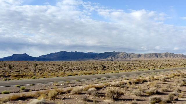 Storm Area 51 — photograph 082